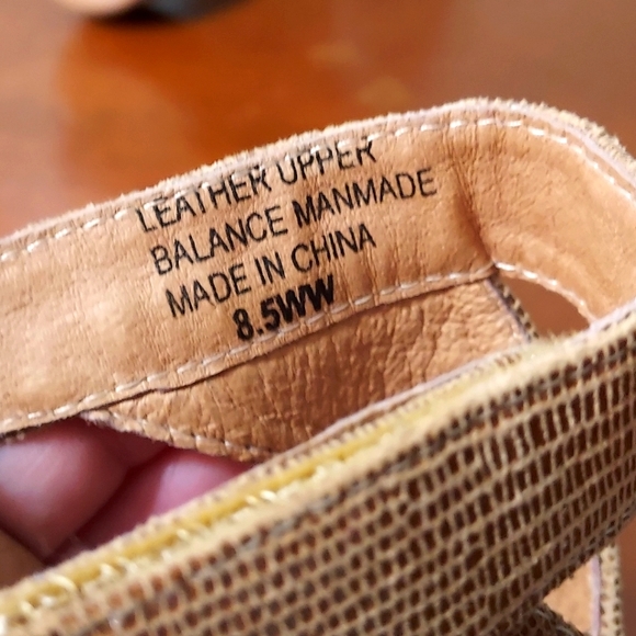 DAVID TATE Leather Flip Flop Sandals - size 8.5WW - Picture 11 of 11